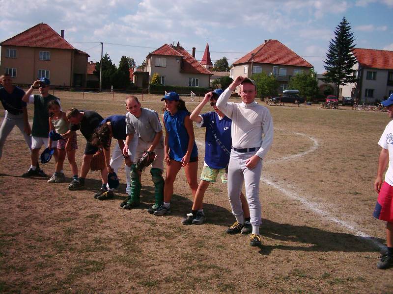 Softballov soustedn v Konn a oslavy 10. vro zaloen klubu v roce 2003.