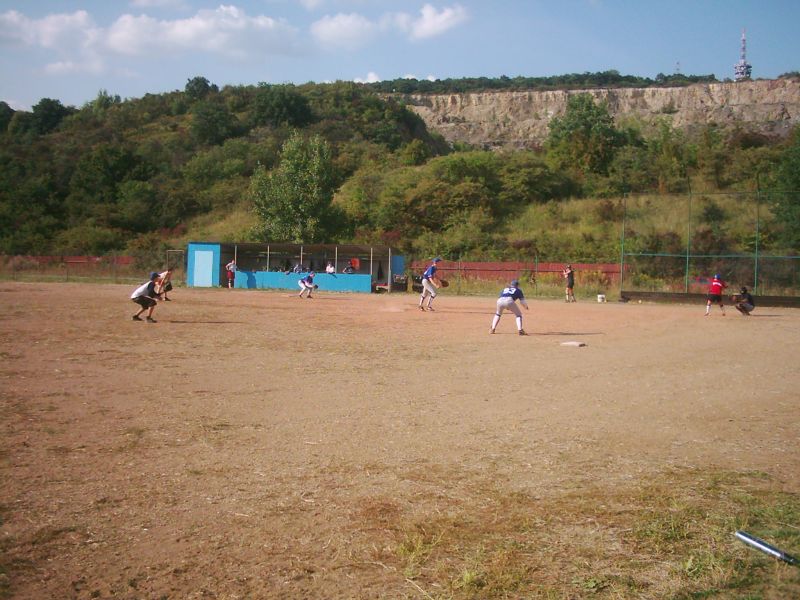 Softballov soustedn v Brn na Hdech v roce 2008.