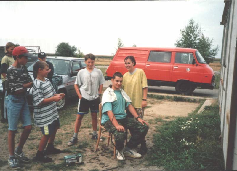 Softballov soustedn v Konn v roce 1999.