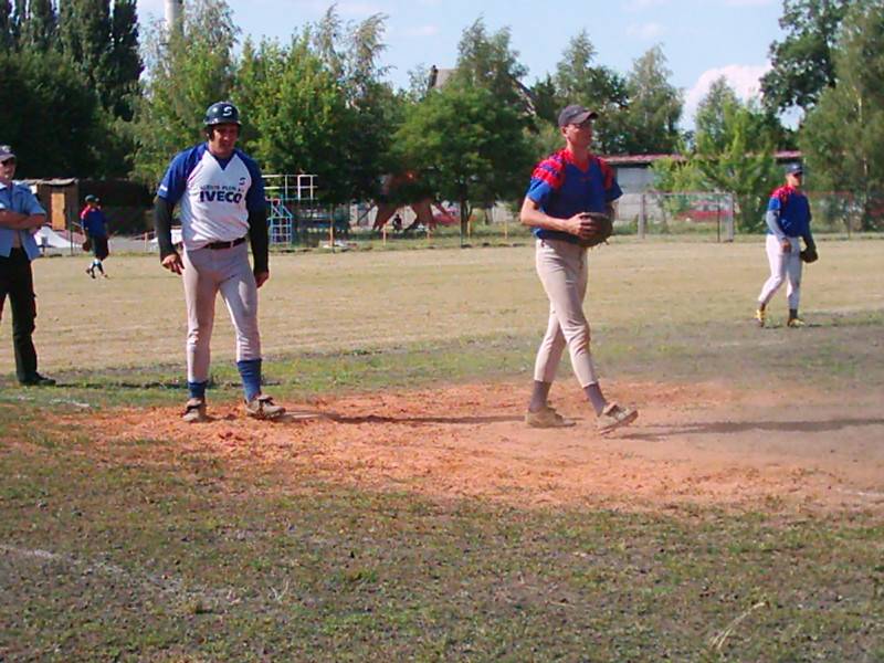 1. Moravsk softballov liga mu, 1. Moravsk softballov liga mu, sobota 28.6.2003, Opava. Zpasy s Taypan Luhaovice a TJ HIT Opava.