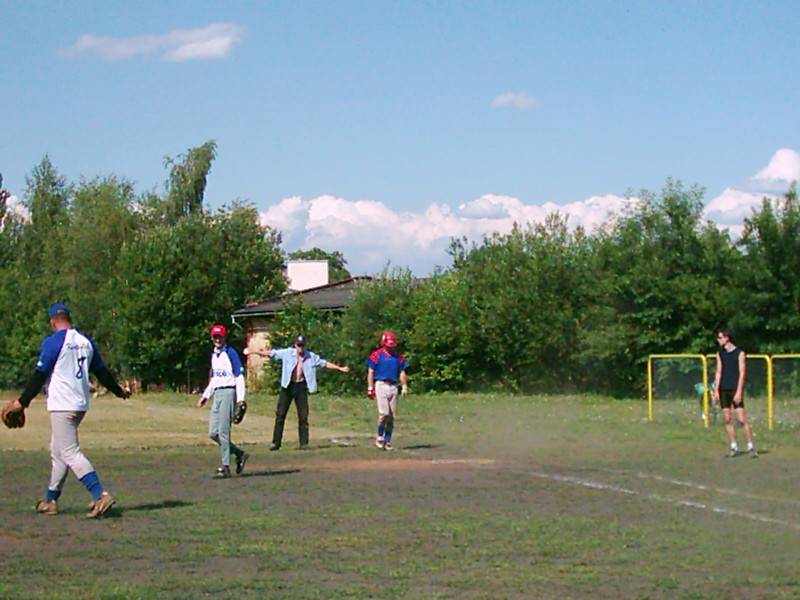 1. Moravsk softballov liga mu, 1. Moravsk softballov liga mu, sobota 28.6.2003, Opava. Zpasy s Taypan Luhaovice a TJ HIT Opava.