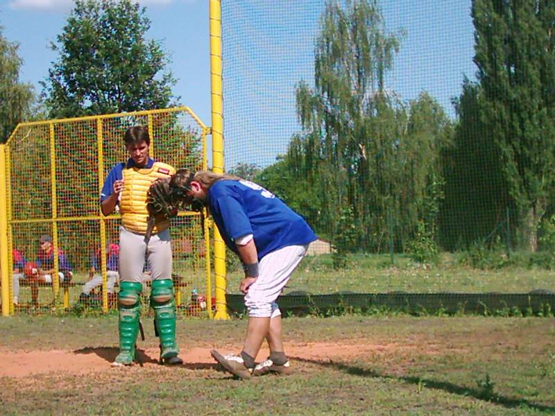 1. Moravsk softballov liga mu, 1. Moravsk softballov liga mu, sobota 28.6.2003, Opava. Zpasy s Taypan Luhaovice a TJ HIT Opava.