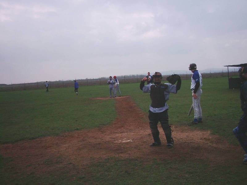 Petrov 2004 - softballov turnaj pro smen drustva od 19 let ve.