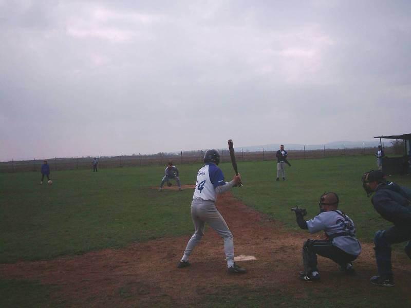 Petrov 2004 - softballov turnaj pro smen drustva od 19 let ve.