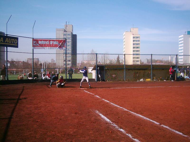 Softballov turnaj junior podan SK Meteor Praha, 2.4. - 3.4.2005, Praha-Meteor.