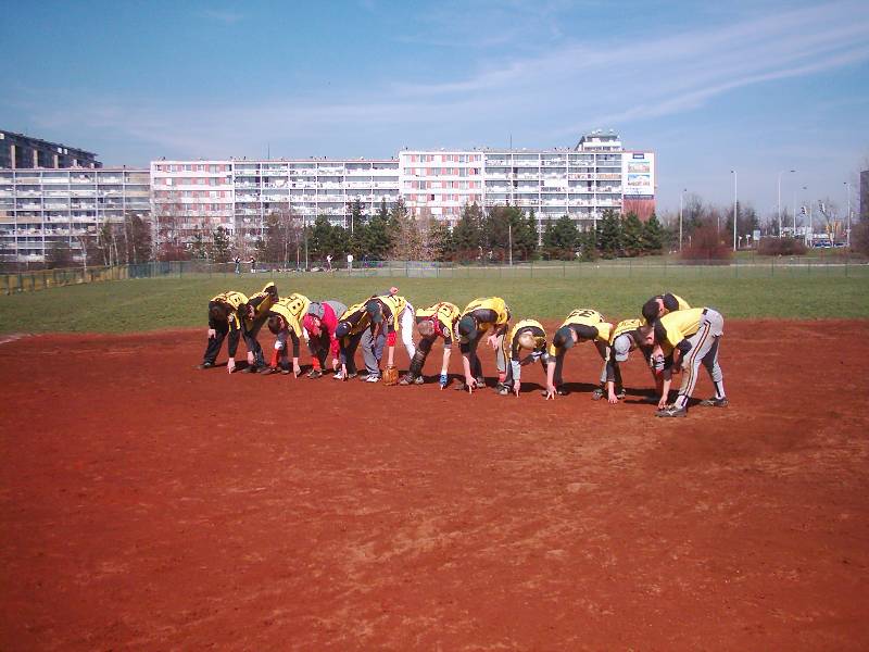 Softballov turnaj junior podan SK Meteor Praha, 2.4. - 3.4.2005, Praha-Meteor.