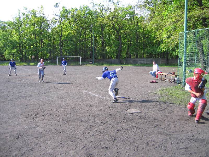 MSL junior 2005, 22.5.2005, Hodonn. Zpasy proti SKG esk Tn a SK Templ Hodonn.