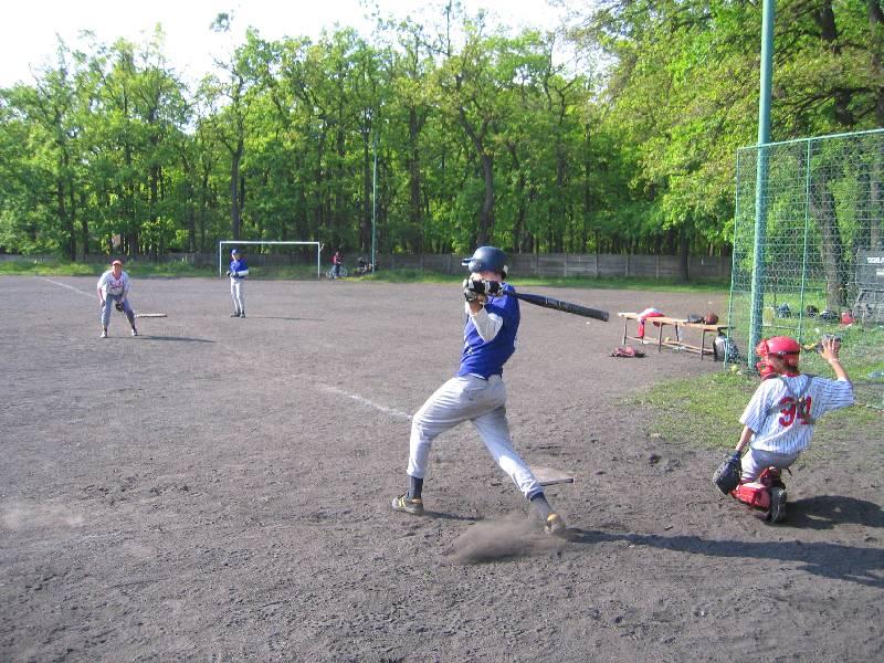 MSL junior 2005, 22.5.2005, Hodonn. Zpasy proti SKG esk Tn a SK Templ Hodonn.