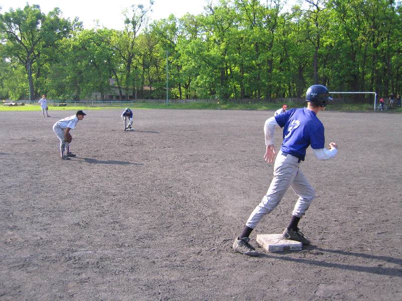 MSL junior 2005, 22.5.2005, Hodonn. Zpasy proti SKG esk Tn a SK Templ Hodonn.