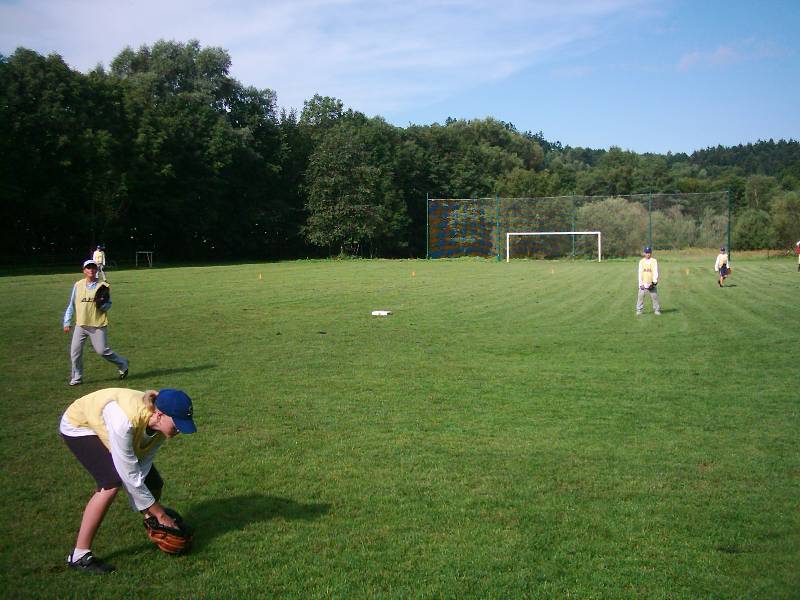 Softballov soustedn v Lun u Vsetna v roce 2005.